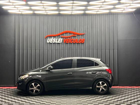 CHEVROLET ONIX 1.4 MPFI LTZ 8V FLEX 4P MANUAL